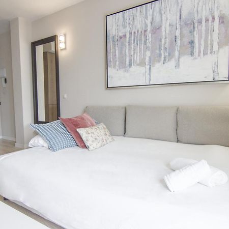 Rentalsevilla Menendez Pelayo Luaran gambar