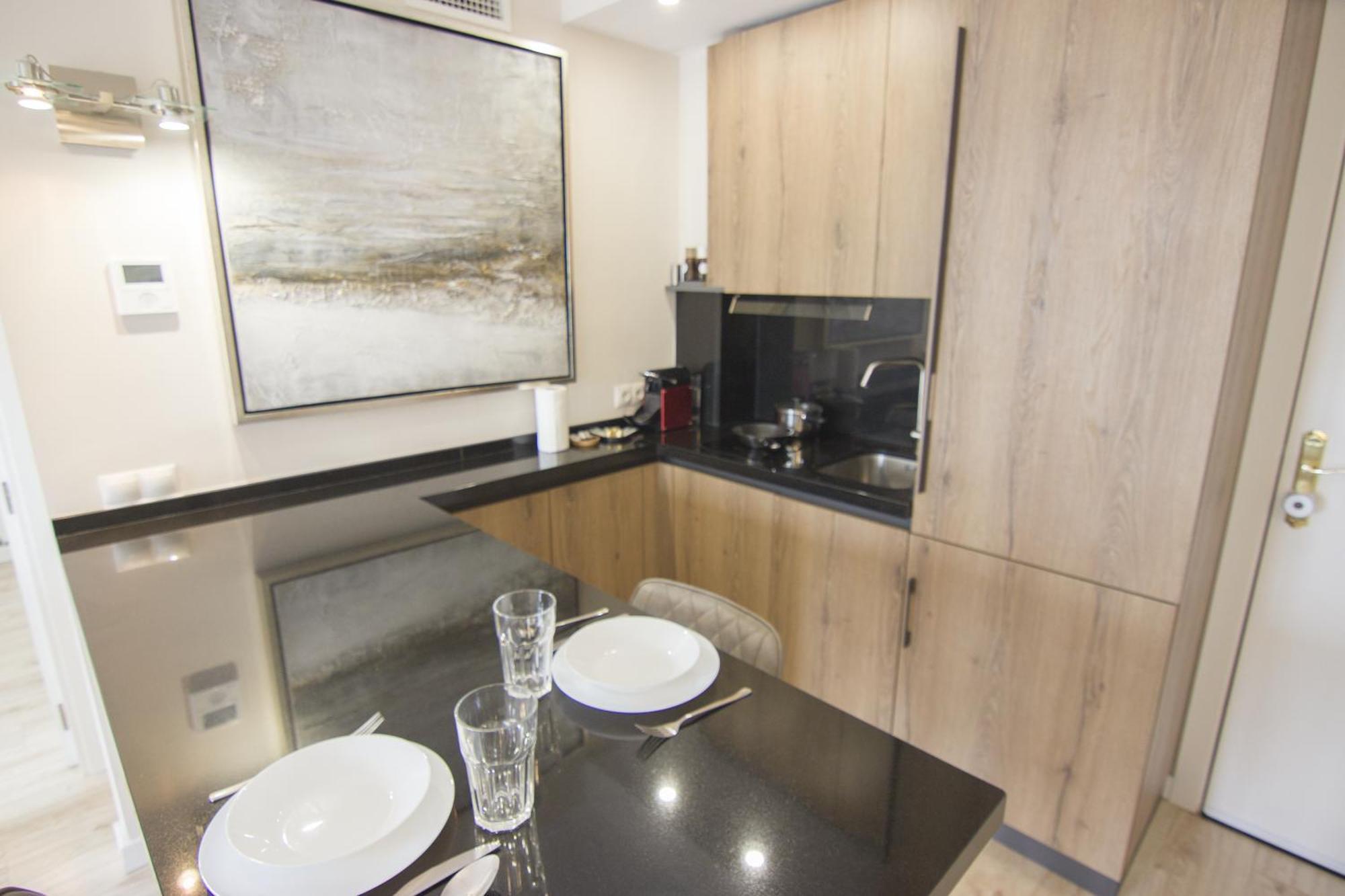 Rentalsevilla Menendez Pelayo Luaran gambar